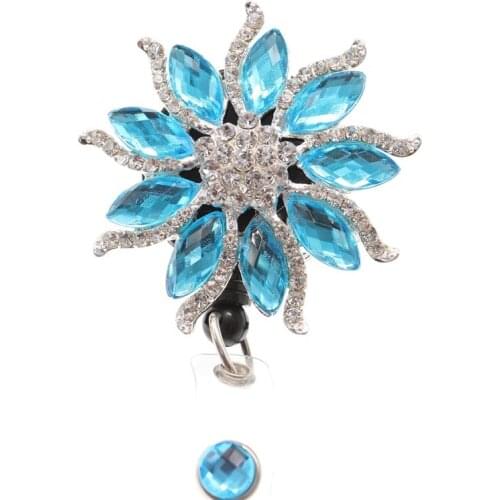 50pcs/lot Retractable Rhinestone Crystal Acrylic Flower Shape ID Badge Reel Holder