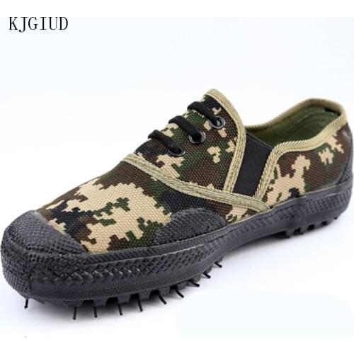 Mens Casual Camouflage Labor Insurance Shoes Non-slip Training Liberation Shoes A Pedal Lazy Work Cloth Shoes Men Scarpe Uomo