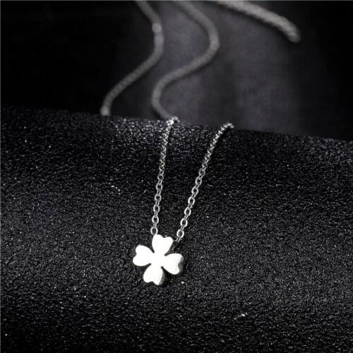 Stainless Steel Three-dimensional Lucky love Heart four-leaf clover shape Pendant Necklace Woman Mother Gift Wedding Jewelry