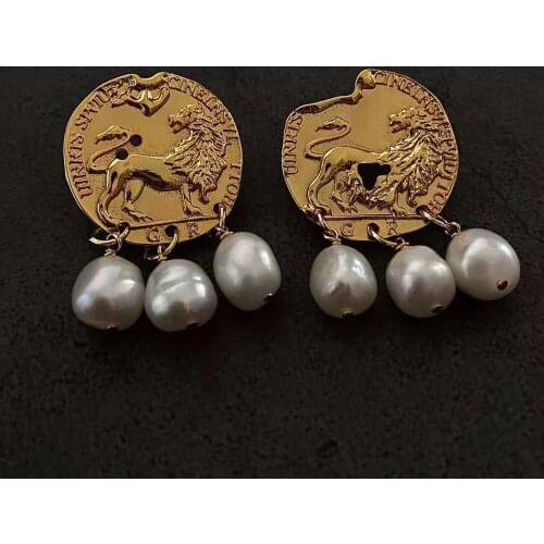 Lion coin vintage earrings natural freshwater pearl pendant earrings