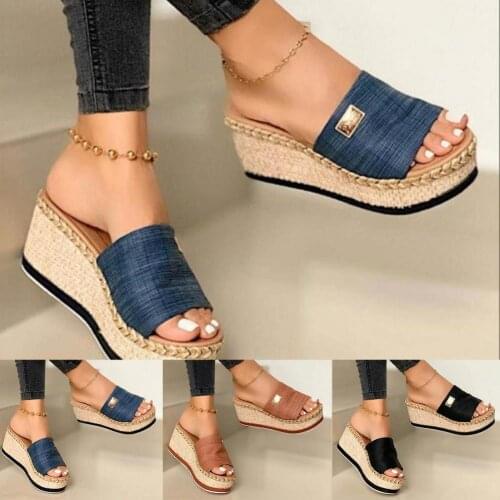 2021 New Popular Women Sandals Wear Resistant Lightweight Platform Wedge Footwear Open Toe Anti Skid Sandals for Daily Wear