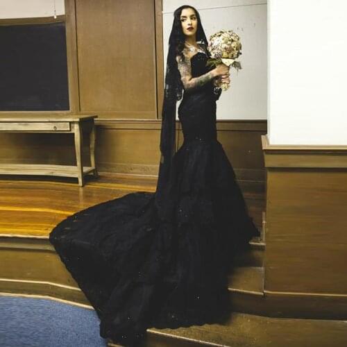 Luxury Gothic Black Wedding Dress Mermaid Sweetheart Beaded Pleated Tiered Skirt Bridal Gowns with Train
