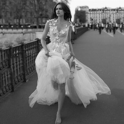 Sexy Beach Wedding Dresses Butterfly Lace Vestido de Noiva 2021 Bride Dress Backless Bohemian Wedding Gowns Summer