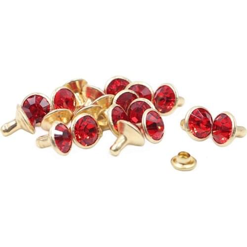 100Sets 8mm Light Siam Glass Crystal Rhinestone Rivets Golden Metal Base Studs Stunds For Clothing Bag Leathercraft Rivet