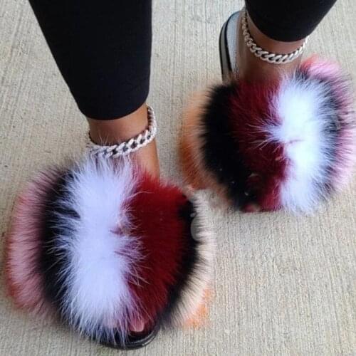 New Women Rainbow Plush Fur Slippers Girls Summer Fluffy Fur Slides Ladies Beautiful Fur Golden Beach Flip Flops Plus Size Hot