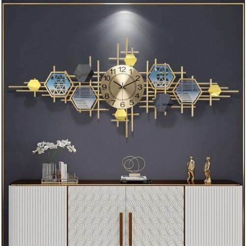 Modern minimalist wrought iron clock living room luxury fashion creative home decoration wall clock atmospheric watch