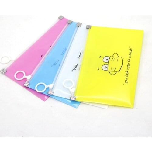 Cartoon Mask Storage Case Plastic Organizer Mask Storage Box Mask Temporary Container Holder For Indoor Outdoor