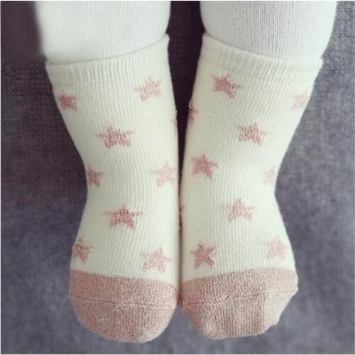 Children socks anti slip cotton newborn winter wear Cartoon cute baby socks with gold stars print kid socks meias infantil nice