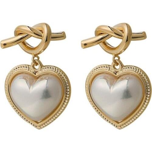 Creative Fashion Twisted Heart-Shaped Pearl Earrings for Women Party Trend Gold Earrings Female Jewelry Gifts