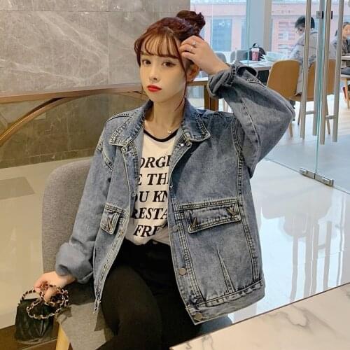 2021 Fashion korean version Blue Denim Jacket Womens Loose Long Sleeve Pockets Single Breasted Coat Turn Down Collar Casual
