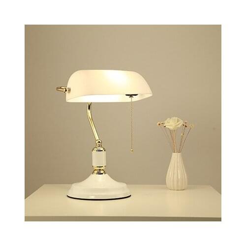 Chiang Kai-shek Republic old Shanghai Bank lamp Glass Green Cover bedroom bedside study creative diffuse Cafe Retro Lamps