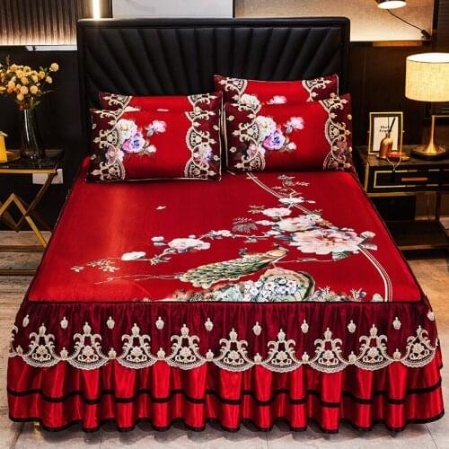 Ice silk mat in summer washable and foldable high-level bedspreads non-slip air-conditioning bed sheet skirted bed cover 1.8m