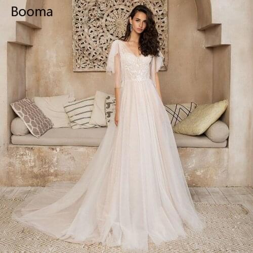 Booma Beach Wedding Dresses V-Neck Appliques Open Back Bride Dresses Lace Up Adorning Cuffs Tulle A-Line Bridal Gowns