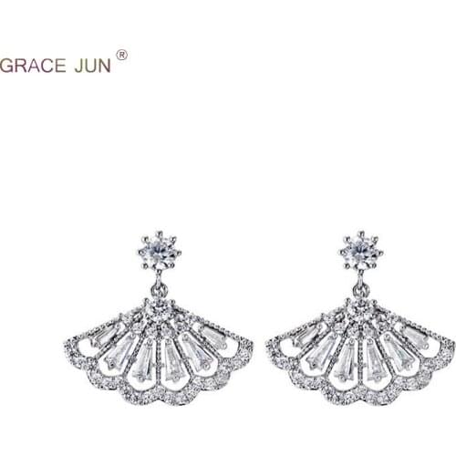 GRACE JUN New Micro inlay AAA CZ Fan Clip on Earrings No Piercing for Women Party Wedding Cuff Earrings Gorgeous Ear Clip Bijoux