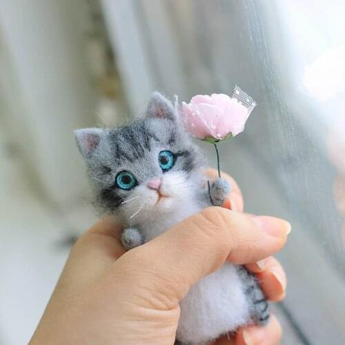 New Arrival Lovely Cat Big Eyes Handmade Animal Toy Doll Wool Needle Felt Poked Kitting DIY Wool Kits Package Non-Finished