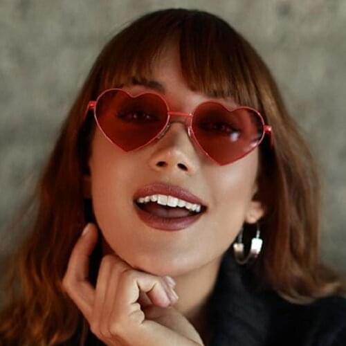 2021 Vintage Sweet Heart Sunglasses Women Brand Designer Candy Color Gradient Sun Glasses Outdoor Goggles Party Oculos De Sol