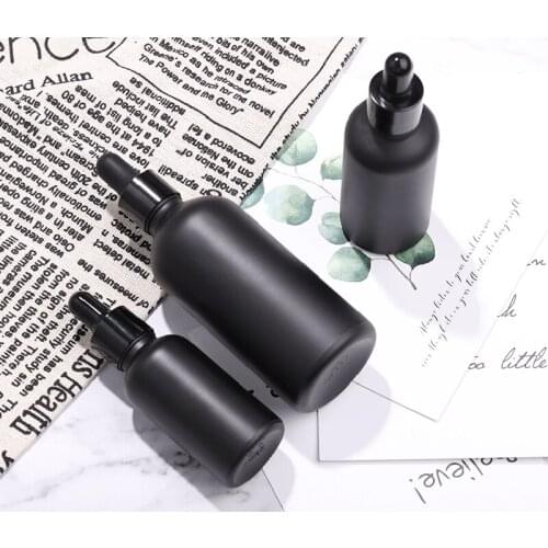 100Pcs Wholesale 30ml 50ml 100ml Dropper Bottle Frosted Black Glass With Eye Dropper Cap Liquid Container Essential Oil Bottle