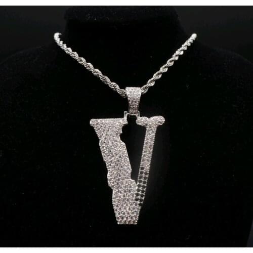 Letter v Pendant Necklace Mens jewelry micro-zircon explosion hip-hop hip-hop hip-hop accessories hip-hop fashion
