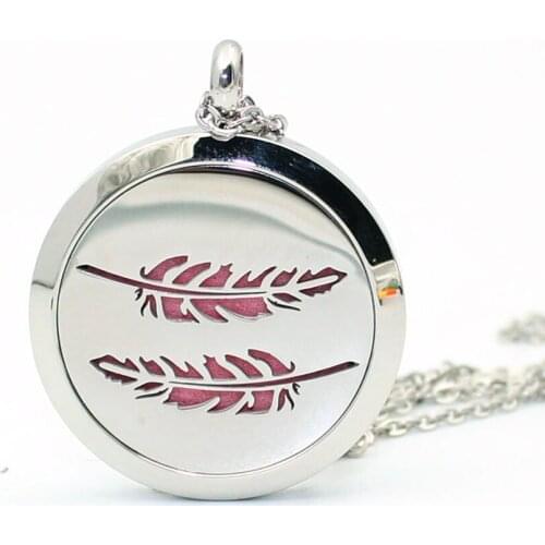 Fashion Jewelry Magnetic Diffuser Perfume lockets 316L Stainless Steel 30MM Aromatherapy Essential Oil Diffuser Necklace