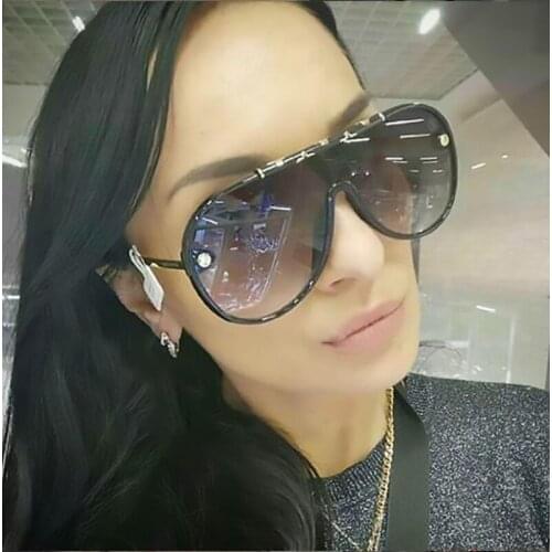 2020 New Designer Fashion Gradient Sunglasses Women Luxury Big Frame Shades Men Pilot Sun Glasses Retro Outdoor Driving Glasses