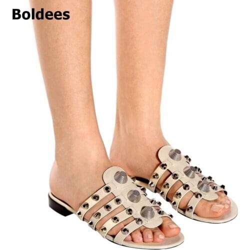 Summer Women Flat Rhinestone Sandals Casual Gladiators Fashion Rivets Metal Slip On Women Shoes Black Beige plus Size 35-43