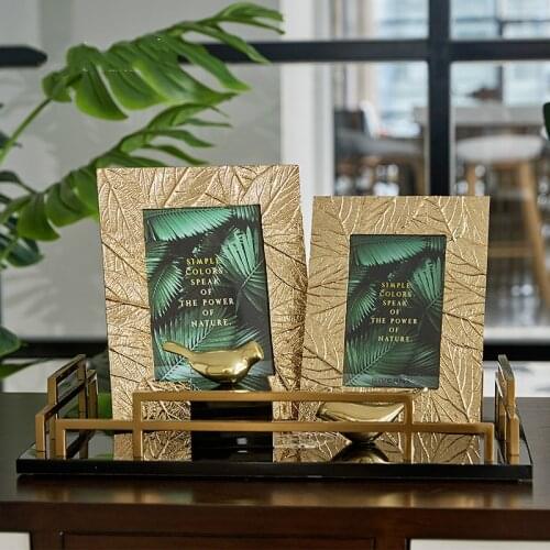 6/7 Inch Simple Golden Leaf Craft Metal Photo Frame Sample Room Side Bed Frame Photo Frame Decoration Ornaments
