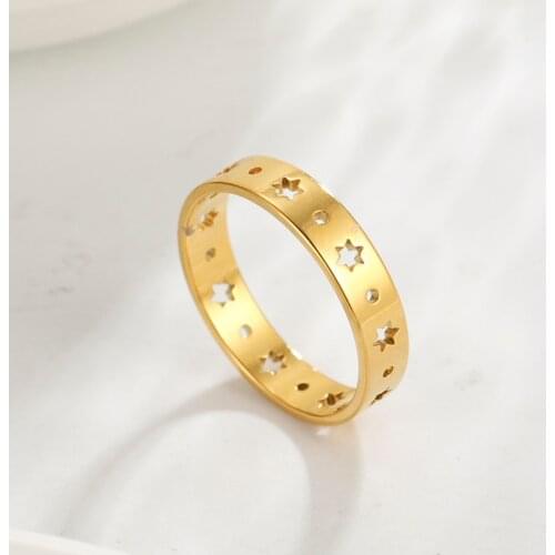 Cazador Hollow Stars Womens Rings 2021 Trend Stainless Steel Gold Color Hexagram Finger Ring Jewelry Anniversary Gift Wholesale