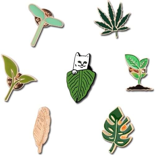 Fashion Brooches Metal Lapel Pin Buckles Gold Leaf Green Shoot Maple Leaf Bag Badge Cat Jewelry Women Accessories Denim Hat Icon