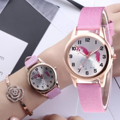 2021 Female Student Casual Quartz Watch Fashion Arabic Numbers Women Watch Candy Color Leather Straps Lady Pony Motif Dial