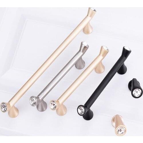 2pcs free shipping drawer handle knob Crystal Glass decorators furniture knob simple modern design Cupboard Pulls Drawer Knob