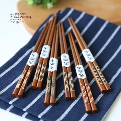 Janpanese Style Wood Chopsticks Creative Painting Crafted Tableware Sushi Natural Handmade Chopsticks Home Restaurant Supplies