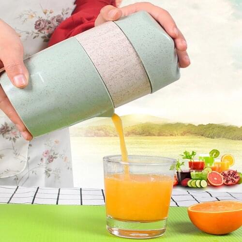 Juicer Wheat Straw Material Press Fruit Juicer Fruit Squeezer for Citrus Orange Lemon Mini Portable Juicer Machine
