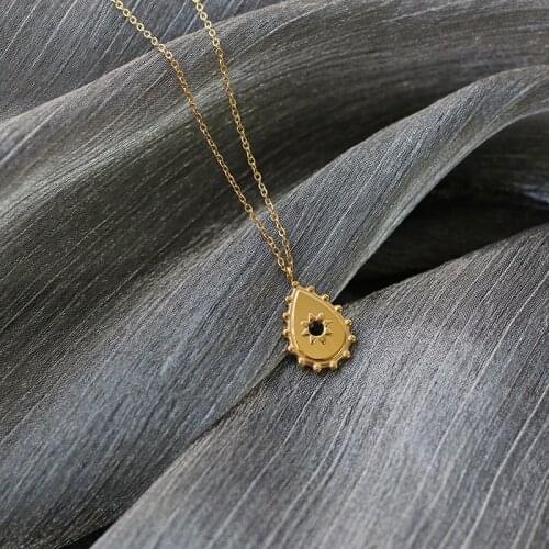 MODAGIRL Water Drop Sun Pendant Necklace with Zircon Stainless Steel Gold Chain Necklace Fashion Aesthetic Jewelry for Women