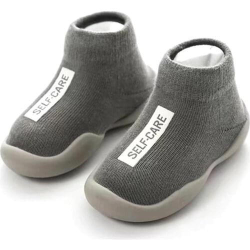 Baby Shoes Toddler Girls First Walker Kids Soft Gray Red Rubber Sole Baby Shoe Autumn Winter Unisex Knit Booties Anti-slip Socks