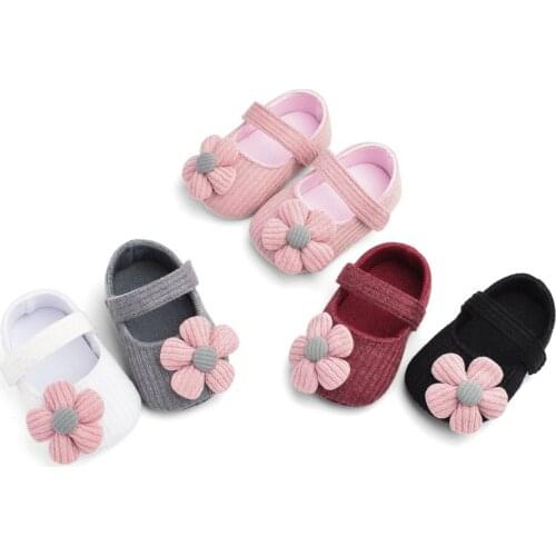 Newborn Cute Flower Soft-Soled Shoes Non-Slip Baby Girl Knitted Toddler Shoes 0-18Months
