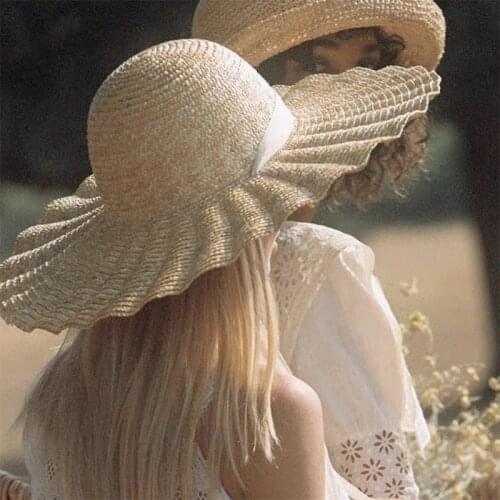 Wide Brim Straw Hat with Ribbon Wavy Pattern Sun Protection Outdoor Beach Sunhat