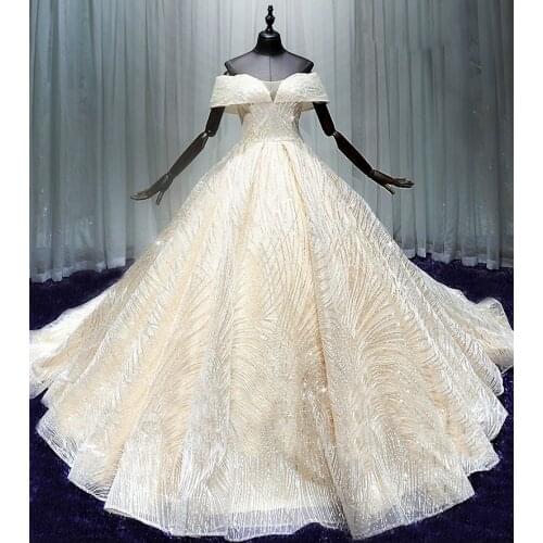 Shiny Luxury Wedding Dresses 2021 Off Shoulder Lace Back Sparkly Lvory Ball Gown Bride Dress Pretty Court Wedding Gown Boat Neck