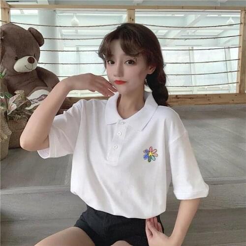 Summer Korean Chrysanthemum Embroider Polo Shirt Harajuku Japan Harajuku Tshirt Hip Hop Punk Loose Student Shirt Funny Tops Girl
