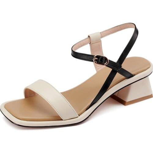 2021 Women Leather Ankle Strap Sandals Summer Lady Luxury Designer Thick Heel Female Beige Apricot Buckle Open Square Toe Shoes