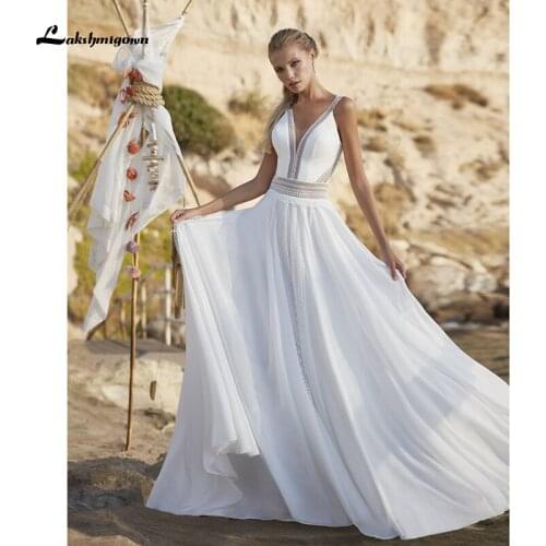 Chic Bohemian Beach Wedding Dress Top with Openwork Embroidered Lace V neck Tulle Chiffon A-Line Bridal Dress vestido de novia