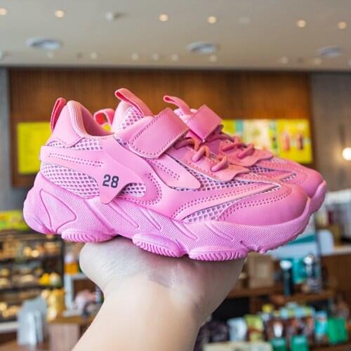 Childrens new wear-resistant rubber sports casual shoes for boys and girls middle-aged childrens four seasons mesh casual shoe