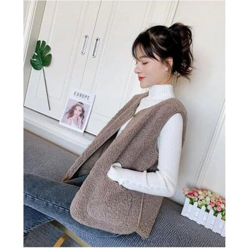2021 Student Cute Waistcoat Buttons New Autumn Winter Korean All-Match Womens Waistcoat Vest Jacket Wild Creamy-White Brown