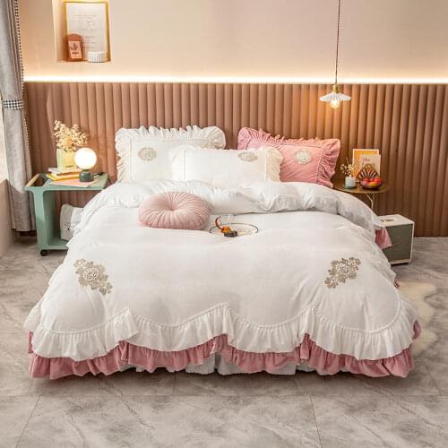4Pcs Crystal velvet Princess style luxury bedding sets queen king size duvet cover set bed skirt set pillowcase bedclothes