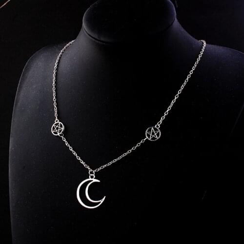 Gothic Hollow Moon Necklace for Women Retro Silver Color Wizard Pentagram Choker Chain Vintage Jewelry Halloween Gift VGN068