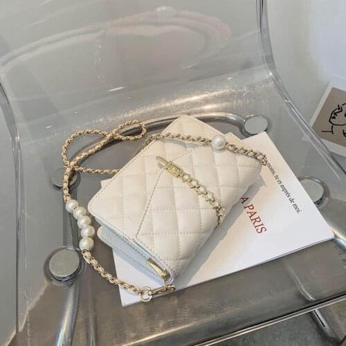 Pearl chain bag 2021 new fashion rhombus messenger bag summer small square bag woman bag popular white bag satchels handbag
