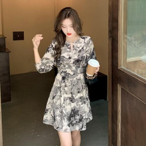Hebe&Eos New Autumn Floral Print Dress Korean Fashion Elegant Three Quarter Sleeve Short Casual Dresses O-neck Chic Party Dress