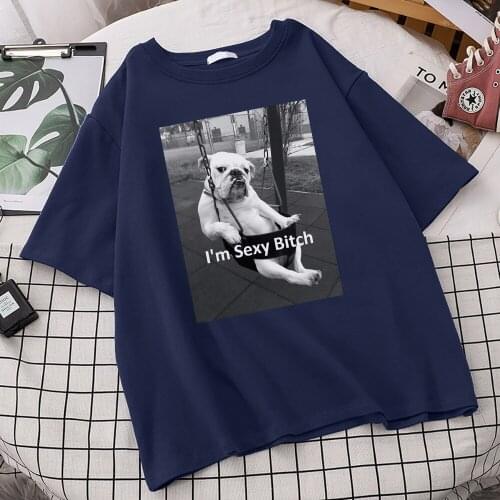I'M Sexy Bitch Dog Sitting On A Swing Print T-Shirts WomenS Crewneck S-Xxxl Clothing Vogue Fit T-Shirt 2021 New Woman T-Shirts
