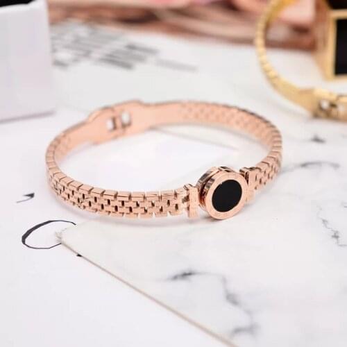 OUFEI Korean Fashion Jewelry Rose Gold Color Bracelet Luxury Roman Numerals Bangle Love Cuff 316L Stainless Steel Woman Not Fade