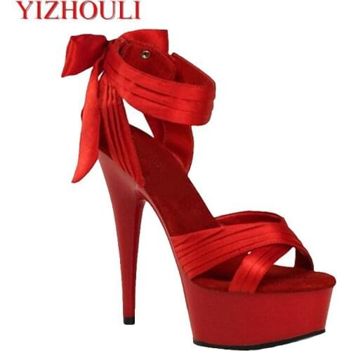 Perfect for dancing with cool heels and beautiful shoes, model catwalk shows off 15cm high-heeled pole dancing sandals