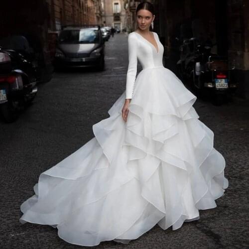 Scoop Neck A-Line Wedding Dresses 2021 Graceful Sashes Ruched Organza Court Train Vintage Bridal Gown Court Train Vestido novia